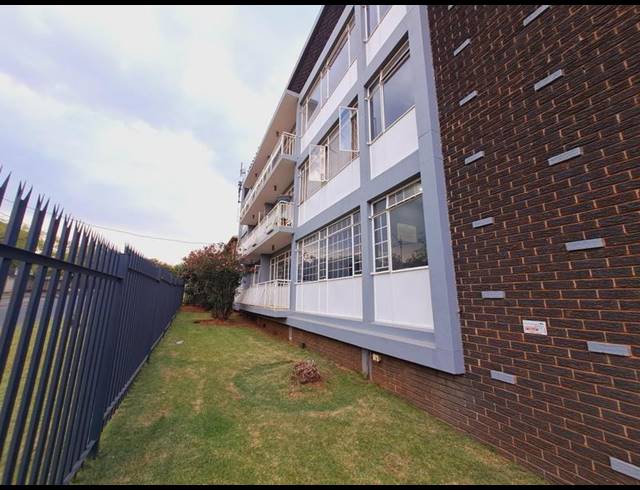 1 BEDROOM APARTMENT FOR SALE IN SUNNYRIDGE